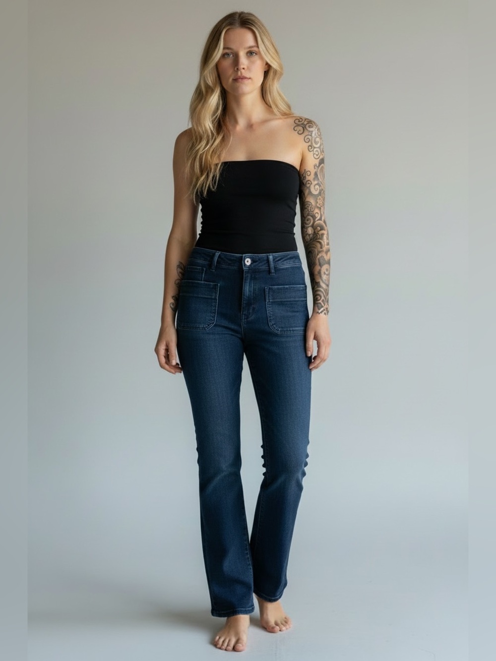 Anthropologie Pilcro Dark Blue Boot-Cut denim 70s carpenter chore Jeans 28